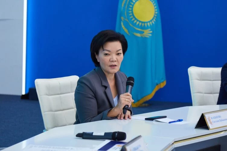 Переназначена министр труда Светлана Жакупова - изображение 1