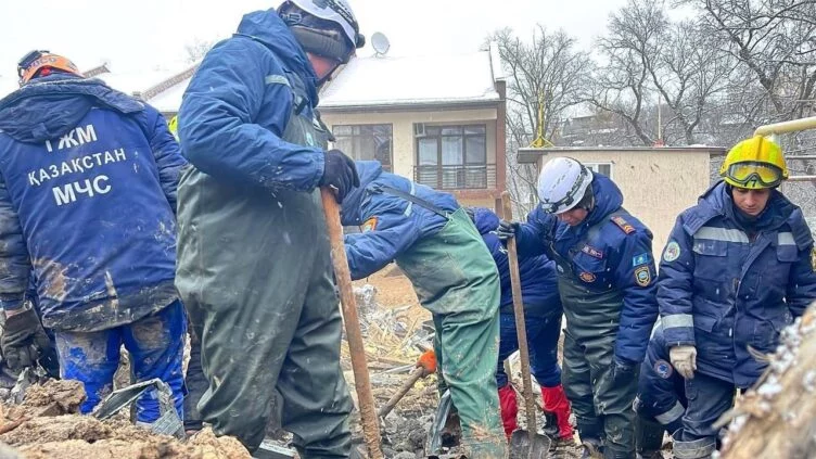 Алматыда лай көшкіні болып, бір адам қаза тапты - изображение 1