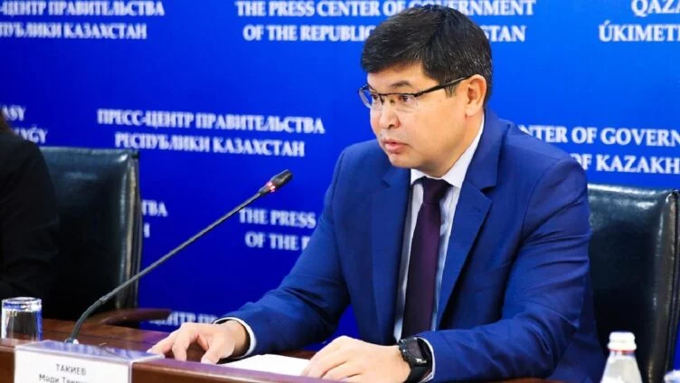 Изображение 1 для Депутат мажилиса и экс-вице-министр нацэкономики Мади Такиев стал новым министром финансов