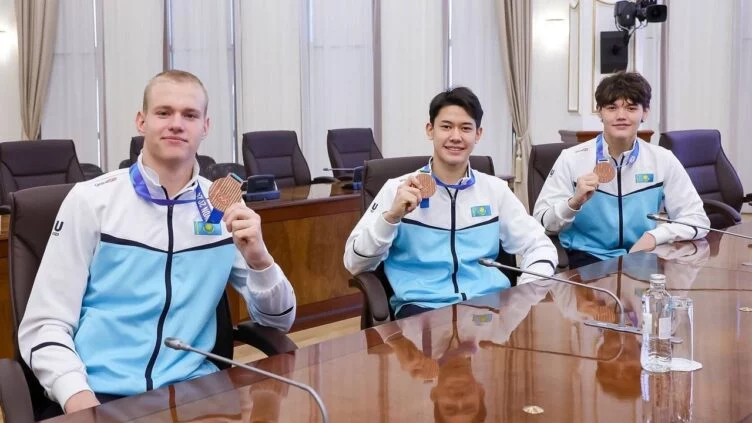 Бектенов жасөспірімдер Олимпиадасының жеңімпаздарын құттықтады - изображение 1