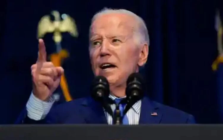 Байден: Сенат блокировал помощь Украине из-за угроз Трампа - изображение 1