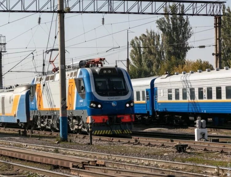 КТЖ расторгла договор с компанией по продаже билетов, принадлежащей Алие Назарбаевой - изображение 1