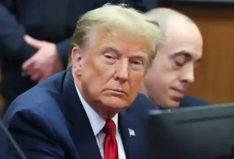 Первый уголовный суд над Трампом начнется 25 марта - изображение 1