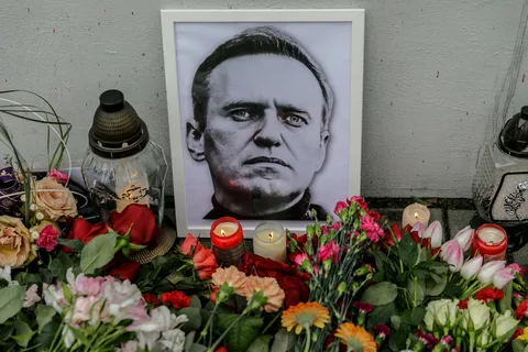 Изображение 1 для Ритуальным агентствам запретили проводить похороны Алексея Навального