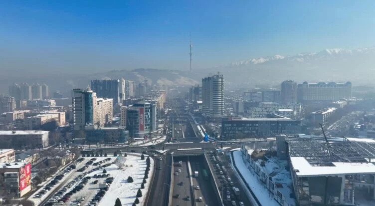 Глава МЧС Чингис Аринов доложил Токаеву о работе ведомства при землетрясении в Алматы - изображение 1