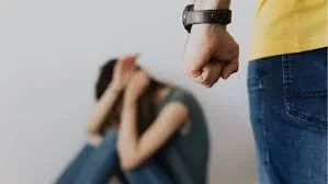 О закрытии ток-шоу, в котором пострадавшую от бытового насилия уговаривали примириться с мужем, заявила Балаева - изображение 1