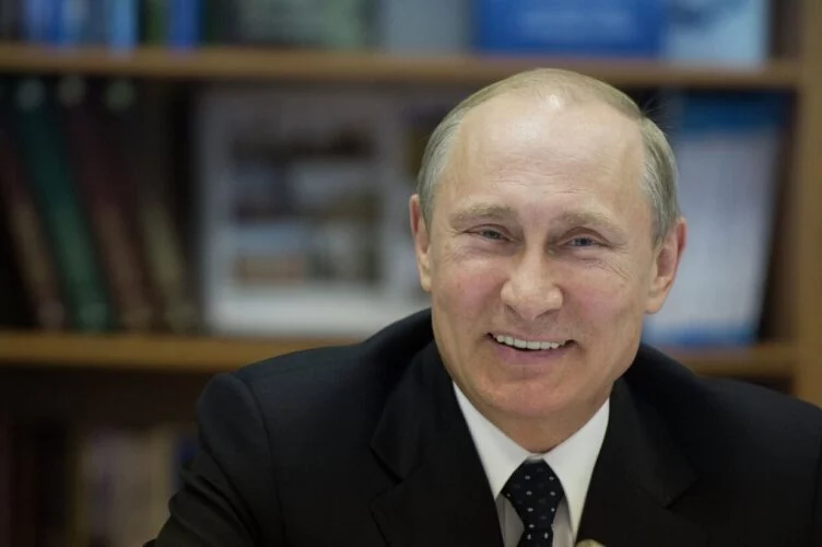 В России начались выборы президента - изображение 1