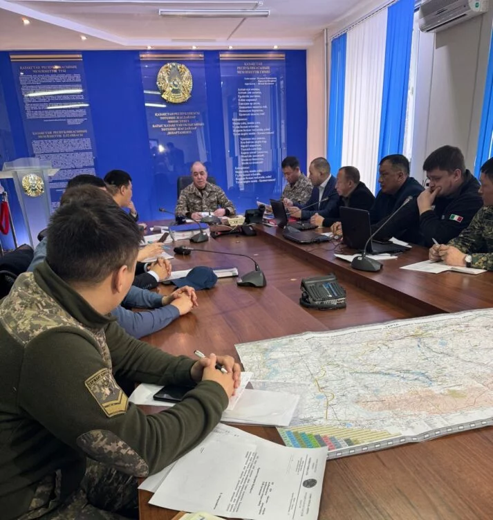 Аким Западно-Казахстанской области объявил строгий выговор акиму Уральска из-за паводка, который затронул здание горакимата - изображение 1