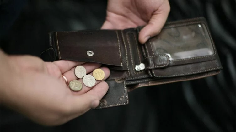 Российские пенсионеры начали массово банкротиться - изображение 1