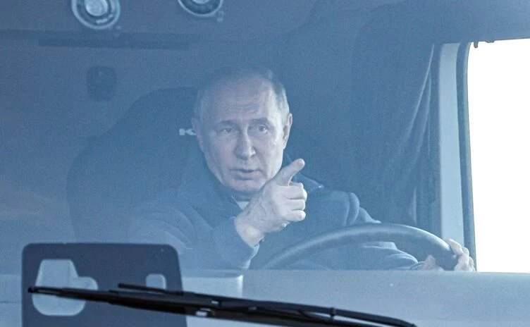 Путин перестал покидать Кремль и резиденции после выборов - изображение 1