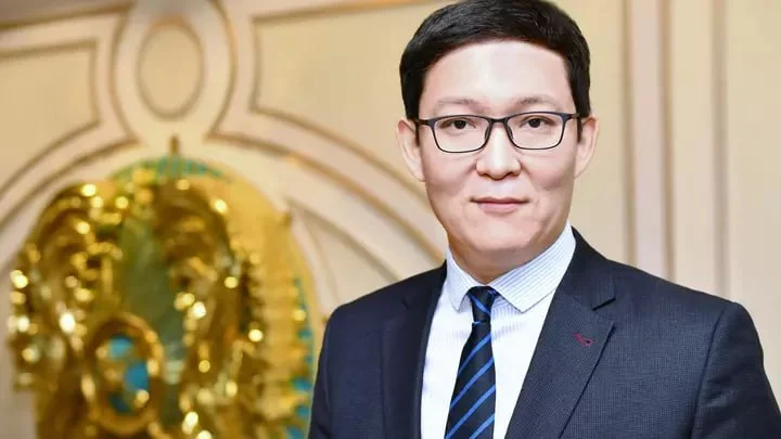 Токаев освободил Аркена Утенова от должности зампреда агентства по реформам - изображение 1