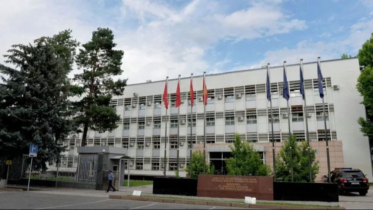 Воздержаться от поездок в Россию рекомендует гражданам МИД Кыргызстана - изображение 1
