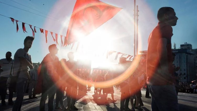 О возможном госперевороте заявили власти Турции - изображение 1