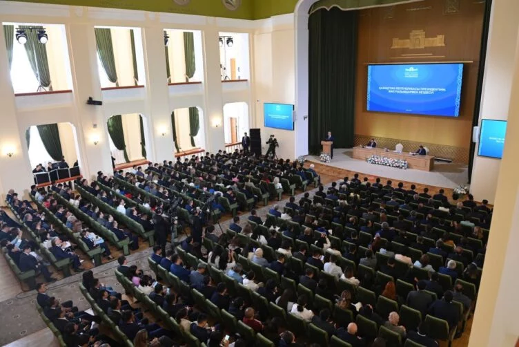 Оказать поддержку ученым обещает Токаев - изображение 1