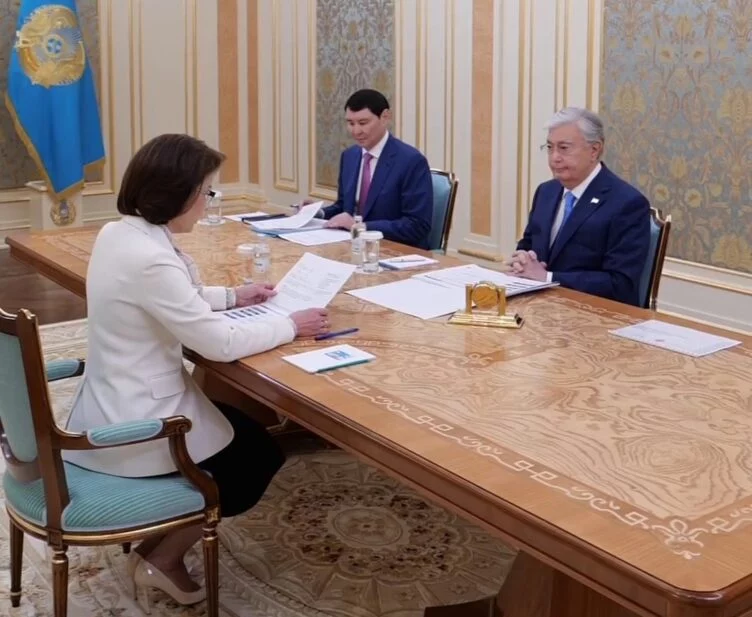 Токаев поставил министру здравоохранения задачи по перестройке системы с акцентом на пациентоориентированность оказания медицинской помощи - изображение 1