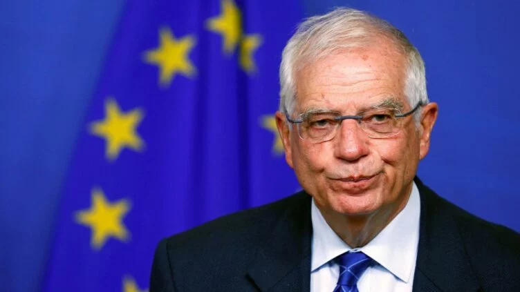 Боррель назвал торговую войну ЕС с КНР неизбежной - изображение 1
