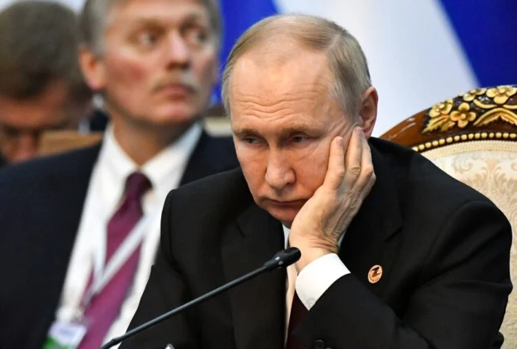 ВЦИОМ зафиксировал сильнейший с начала войны обвал рейтинга одобрения Путина - изображение 1