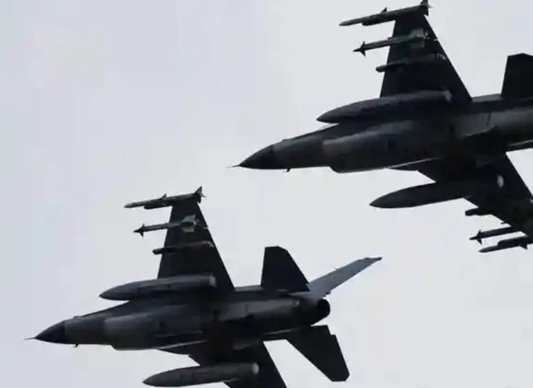 Нидерланды разрешили Украине использовать F-16 над Россией - изображение 1