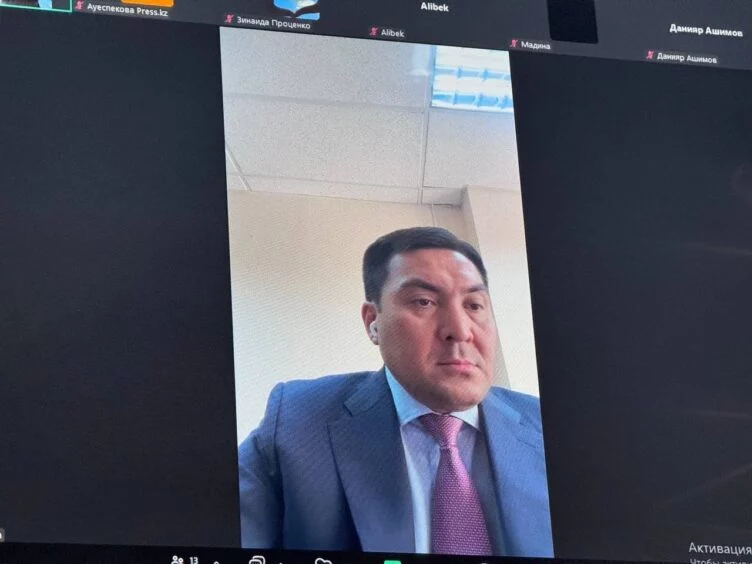 Вице-министр Аккенженов выступил в суде по делу журналиста Адилбекова - изображение 1