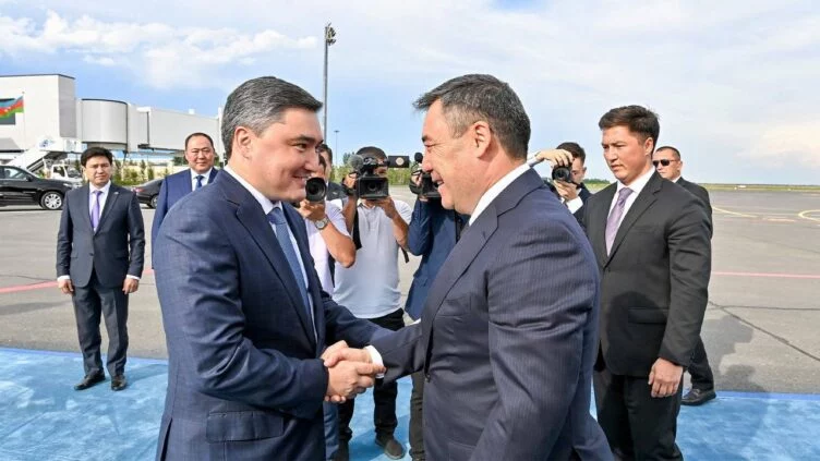 Президент Кыргызстана Садыр Жапаров прибыл в Астану - изображение 1