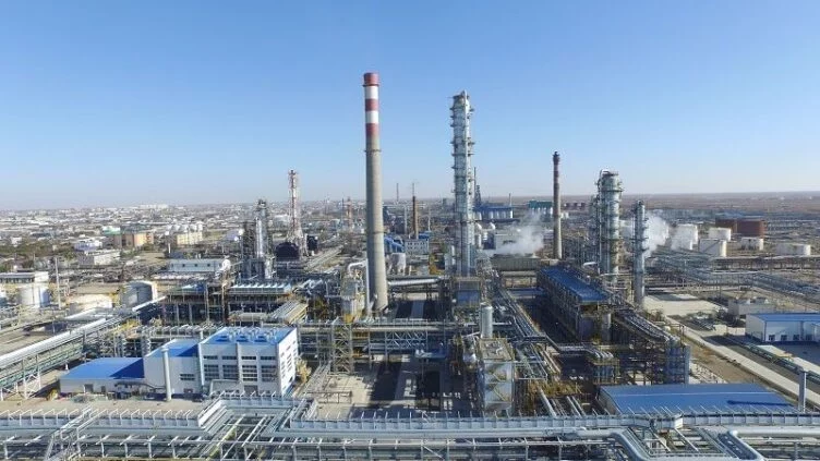 Атырауский НПЗ остановится на ремонт с 1 октября - изображение 1