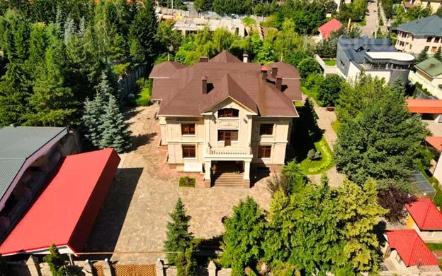 Изображение 3 для Почему жилье казахских миллиардеров дороже, чем в Европе?