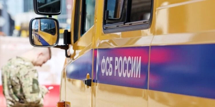 В России в список «террористов и экстремистов» внесли двух 14-летних подростков - изображение 1