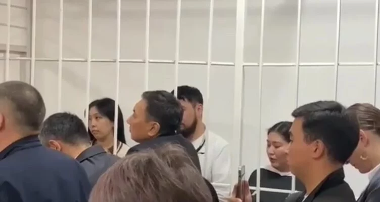 Главу проекта Temirov Live приговорили к шести годам лишения свободы - изображение 1