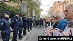 В Сербии вспыхнули протесты после ЧП на вокзале и гибели 14 человек - изображение 1