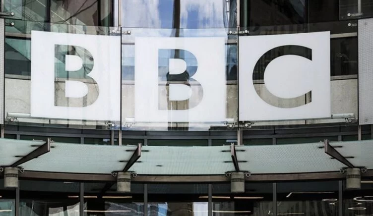 Более 100 сотрудников BBC обвинили издание в дегуманизации палестинцев - изображение 1