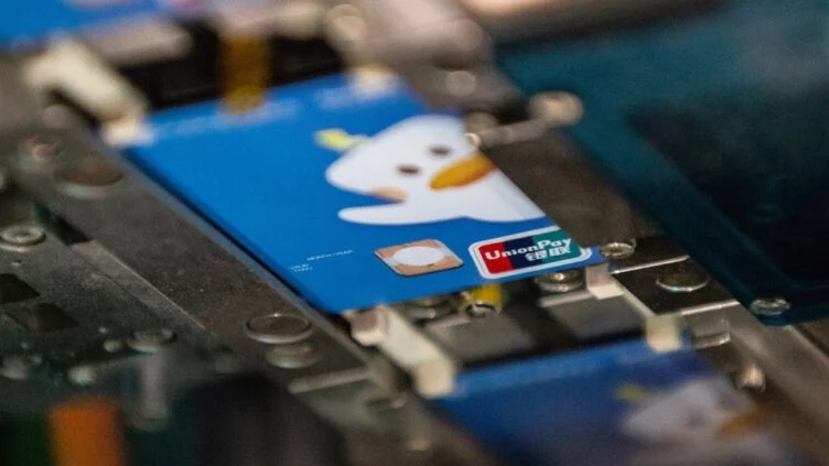 У российских госбанков начались проблемы с китайскими картами UnionPay после санкций США - изображение 1