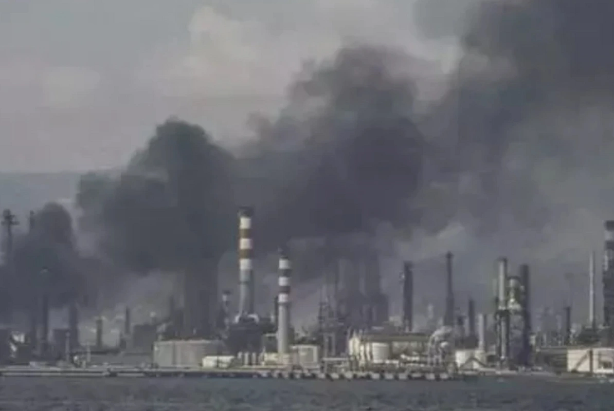 На нефтеперерабатывающем заводе в Турции прогремел взрыв - изображение 1