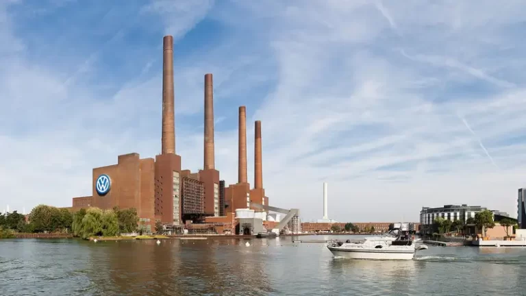 Сотрудники Volkswagen вновь выходят на забастовку - изображение 1