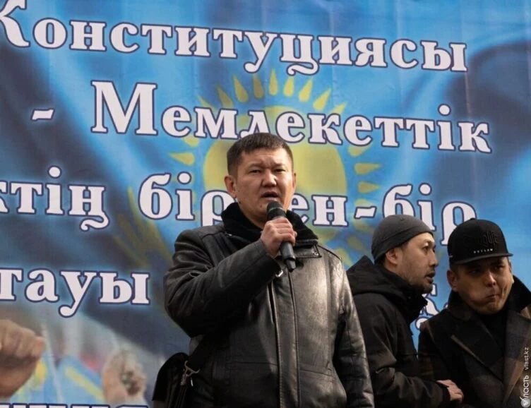 Журналист Думан Мухаммедкарим нанес себе увечья, требуя перевода в колонию близ Алматы - изображение 1