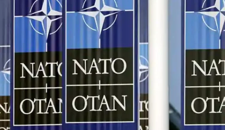 Bloomberg: НАТО уже не стремится обеспечить победу Украины - изображение 1