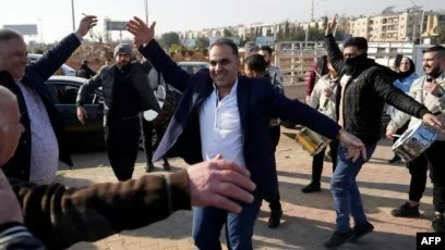 В Сирии освобождают заключённых и амнистируют солдат-призывников - изображение 1