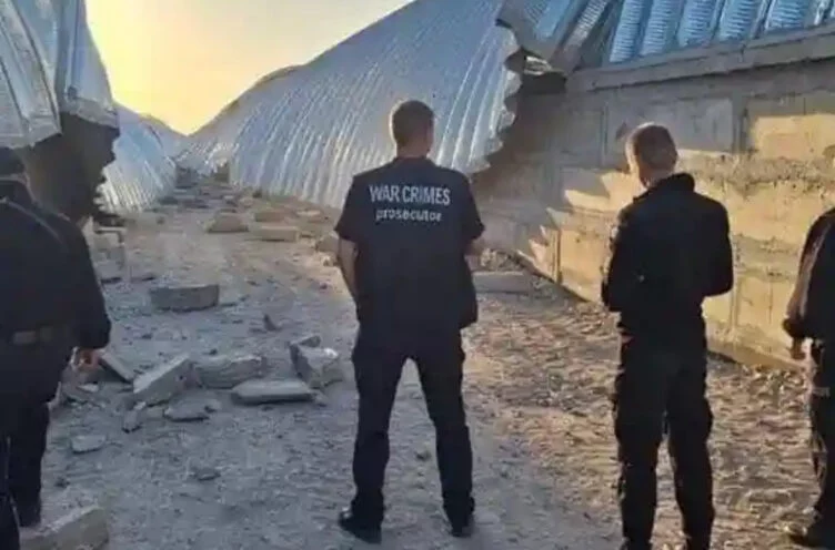 Лондон финансирует расследование преступлений РФ в Украине - изображение 1