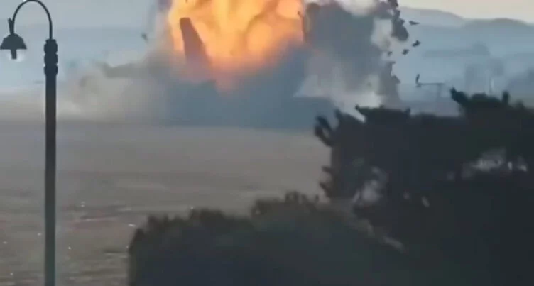 Пассажирский самолет разбился в Южной Корее - изображение 1