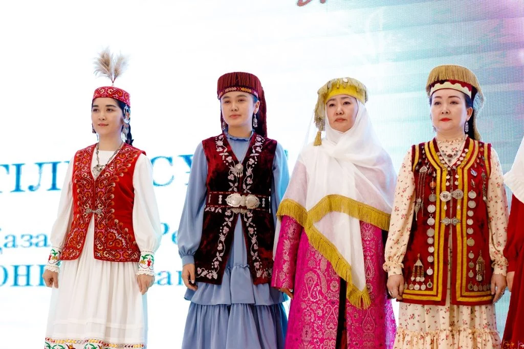 Изображение 1 для Как кимешек в 1867 году показали в Париже, и в 2024 году – в Астане