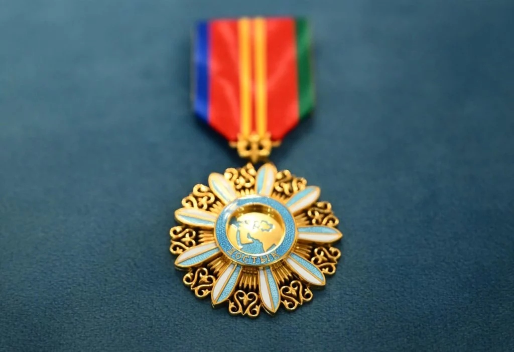 Изображение 2 для Глава государства принял посла Китайской Народной Республики в Казахстане Чжан Сяо