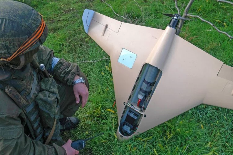 Колледж в Татарстане зовет школьников и студентов из Казахстана собирать боевые дроны для российской армии - изображение 1