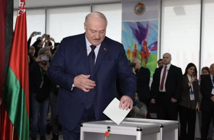 Изображение 1 для Александр Лукашенко избран президентом Беларуси на седьмой срок