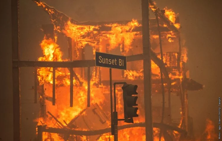 73 казахстанских студента находятся в охваченной пожарами Калифорнии - изображение 1