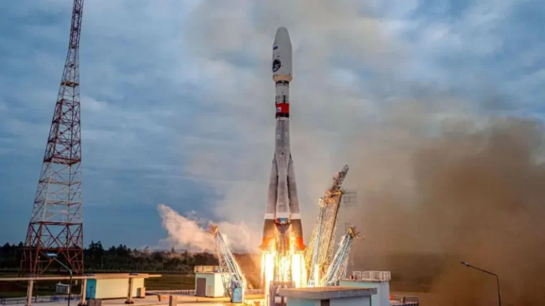 Почему Россия так сильно отстает в космосе от США и Китая - изображение 1