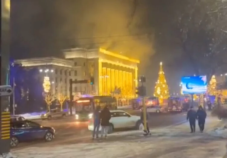 Изображение 1 для Пожар в КБТУ: руководство вуза сделало заявление