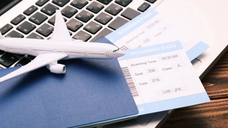 Опоздавшим на авиарейс в РФ разрешили использовать обратные билеты. Применимо ли это в Казахстане? - изображение 1