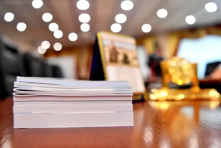 Какие сведения о доходах обязаны публиковать госслужащие, депутаты, судьи и главы нацкомпаний - изображение 1