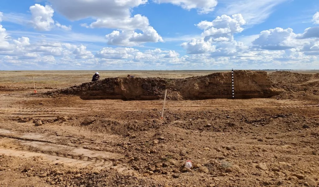 Изображение 3 для Кто осквернил старинный курган в поисках сокровища алашординцев?