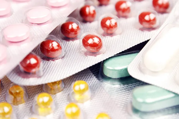 На фармацевтическом рынке правят бал импортёры: во сколько обошёлся Казахстану ввоз лекарств? - изображение 1