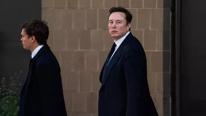 Лишить гражданства Илона Маска требуют в Канаде: запущена петиция - изображение 1